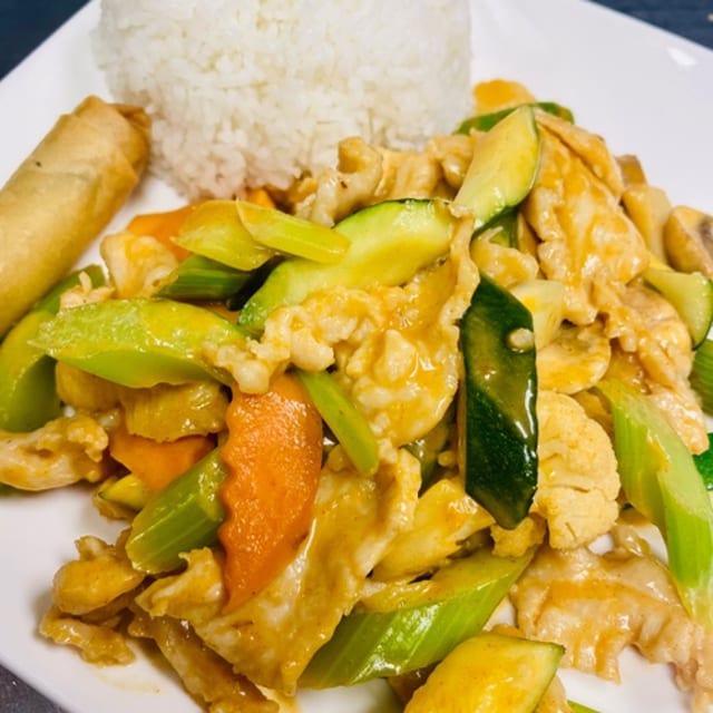 L.Thai Peanut Chicken.