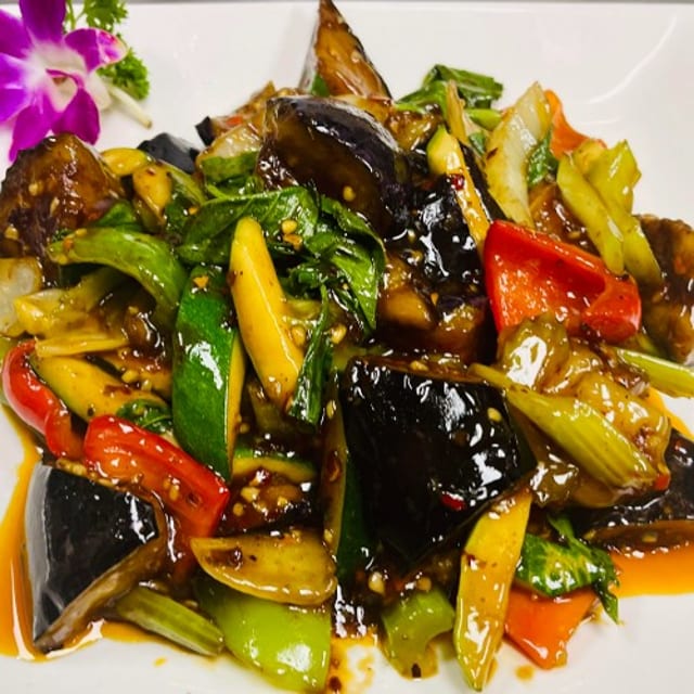 🌶Spicy Garlic Eggplant.