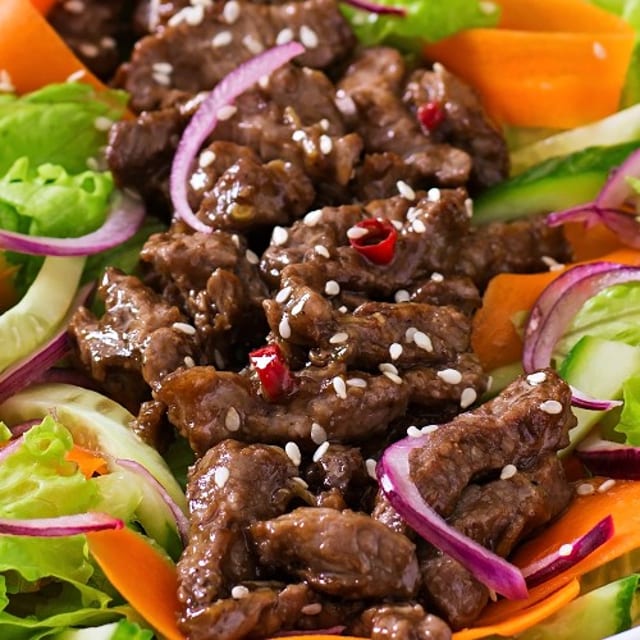 L.Sriracha Beef.
