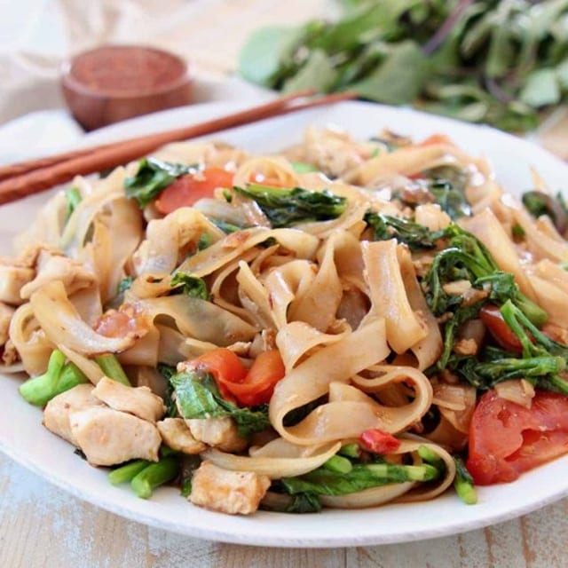 🌶L.Drunken Noodles.